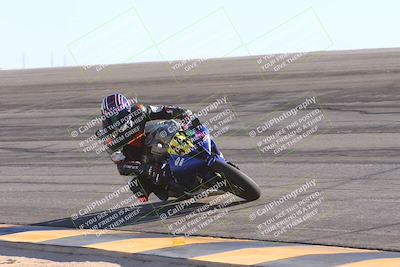 media/Nov-17-2024-CVMA (Sun) [[1fec520723]]/Race 11-Amateur Supersport Open/